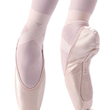 Merlet Cloe Medium Pointe Shoe