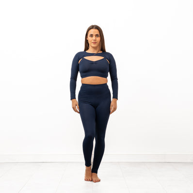 Pandr Ruched Front Crop Top - Navy